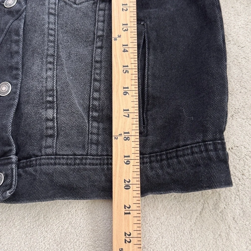 Free People Rumors Slim Fit Distressed Denim Jacket in Black Size Medium
